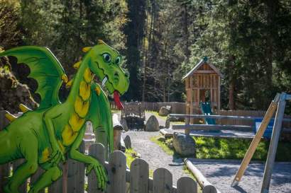 Spielplatz-Sintersbacher-Wasserfall--Kitzbuehel-Tourismus-Michael-Werlberger.jpg