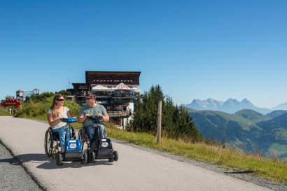 Barrierefrei-Wandern-Kitzbuehel--Kitzbuehel-Tourismus-Michael-Werlberger.jpg